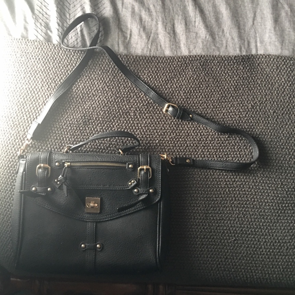Black purse from Francesca’s